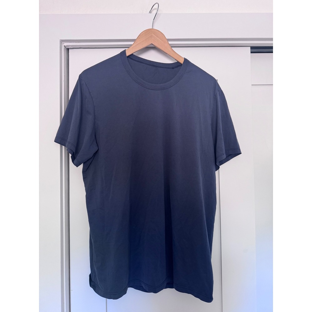 Lululemon Mens Short Sleeve Crew Neck Athletic Tee Navy Blue